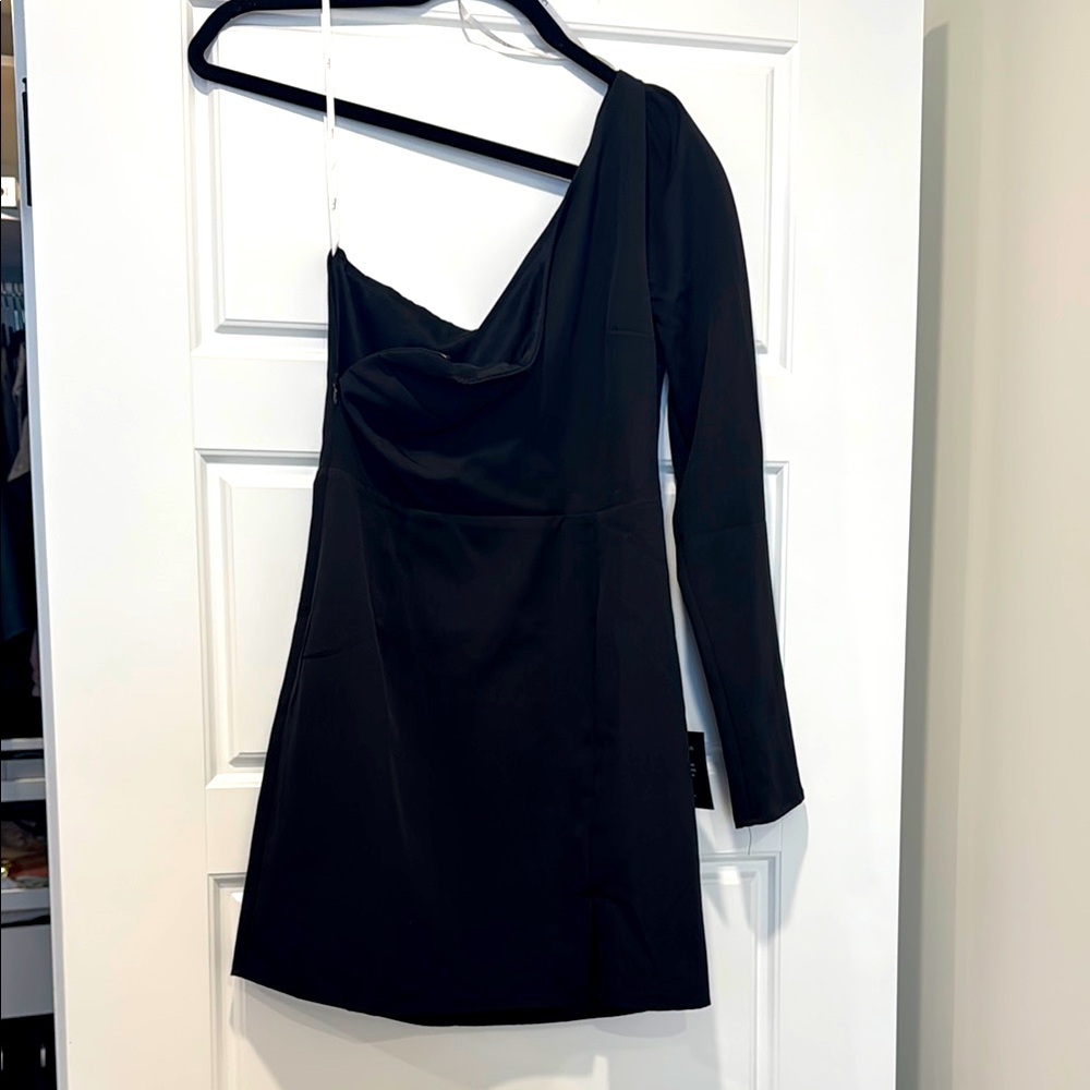 Lulus Elegant Black One-Shoulder Dress